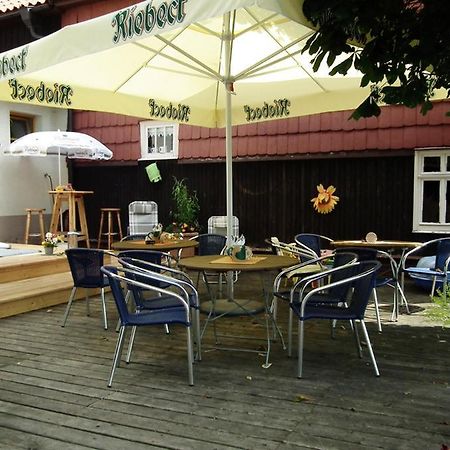 Gasthaus & Hotel Zur Linde Friedrichroda Exterior photo